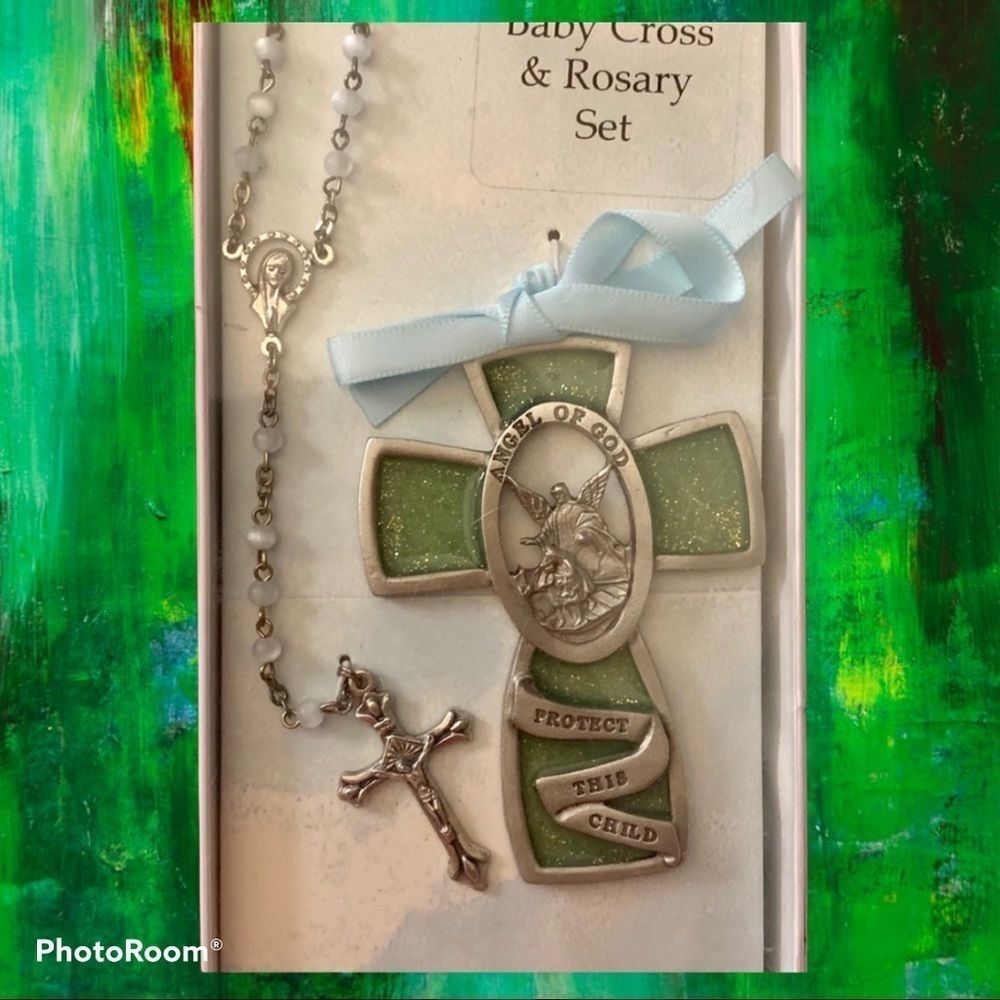 *SALE* N Baby Rosary Cross Unisex Beautiful Green